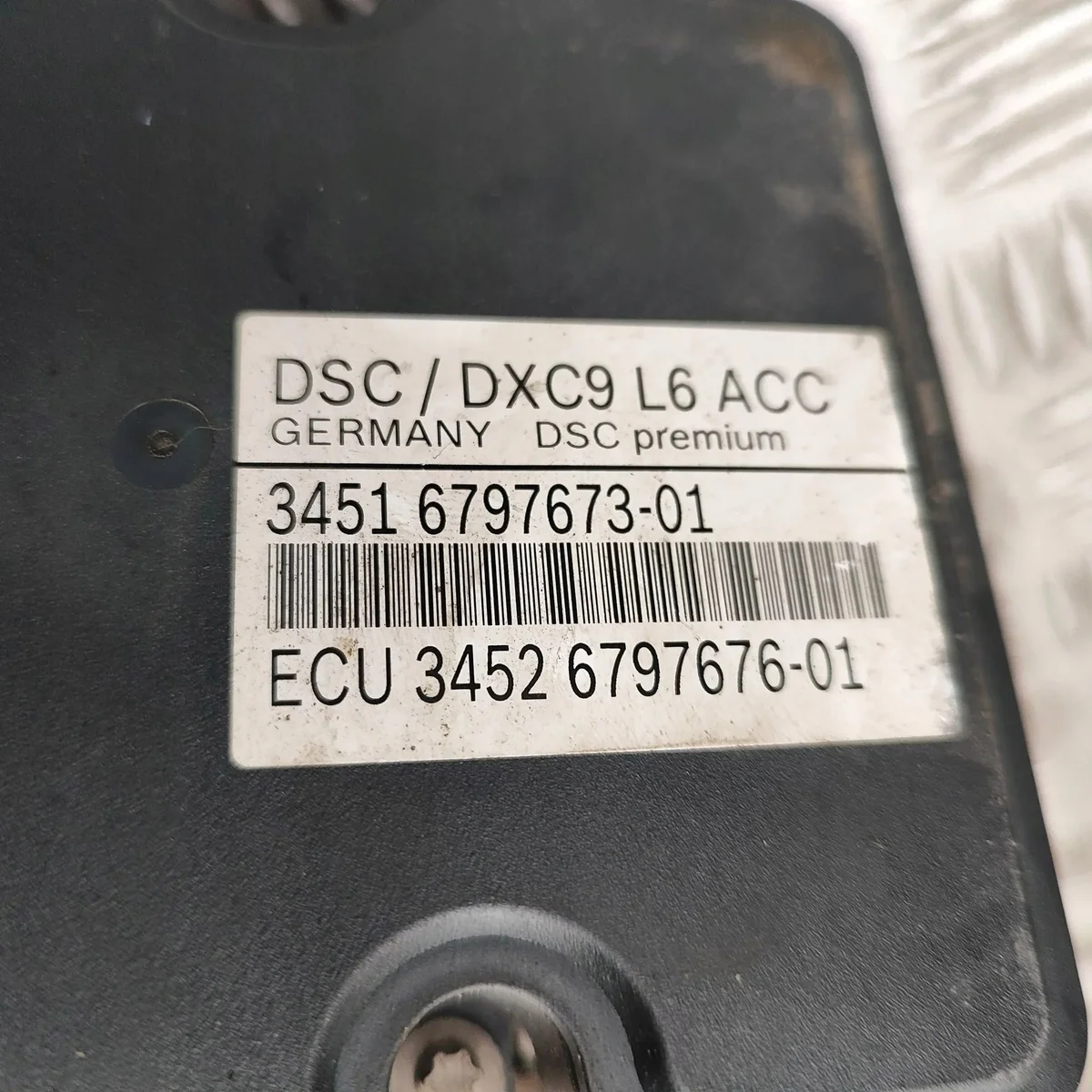 ABS-pumppu BMW 5-sarja F11 6797676 BMW5SER12-32831664DAL image 6