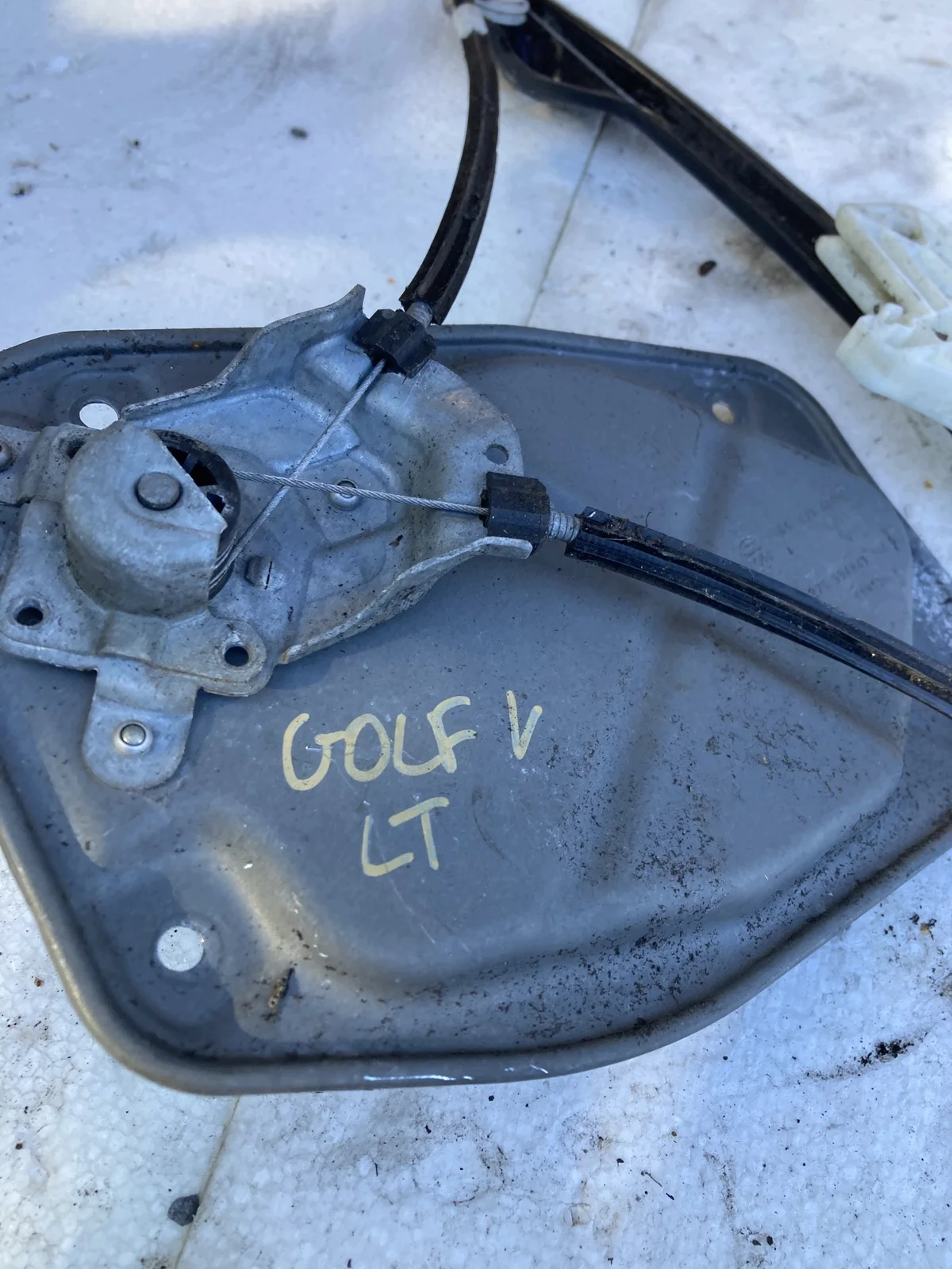 Fensterheber manuell hinten links VW Golf V WNW23154XX image 3