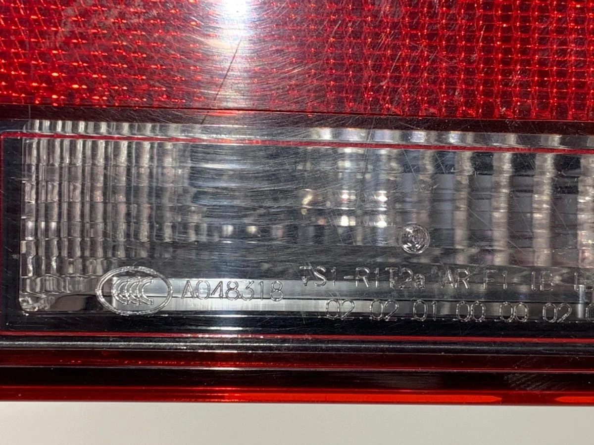 Audi Q5 FY Rücklicht Stoßfänger Links image 6