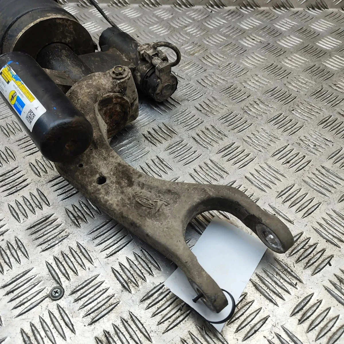 Stoßdämpfer vorne links W309250007 Tesla Model X image 4