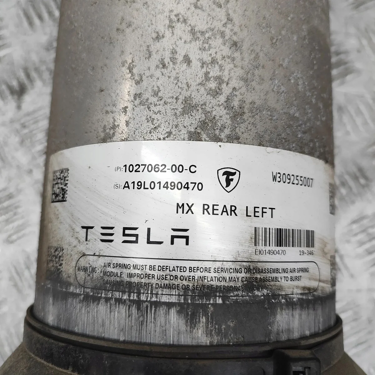 Tesla Model X Luchtvering Achter Links thumbnail 6