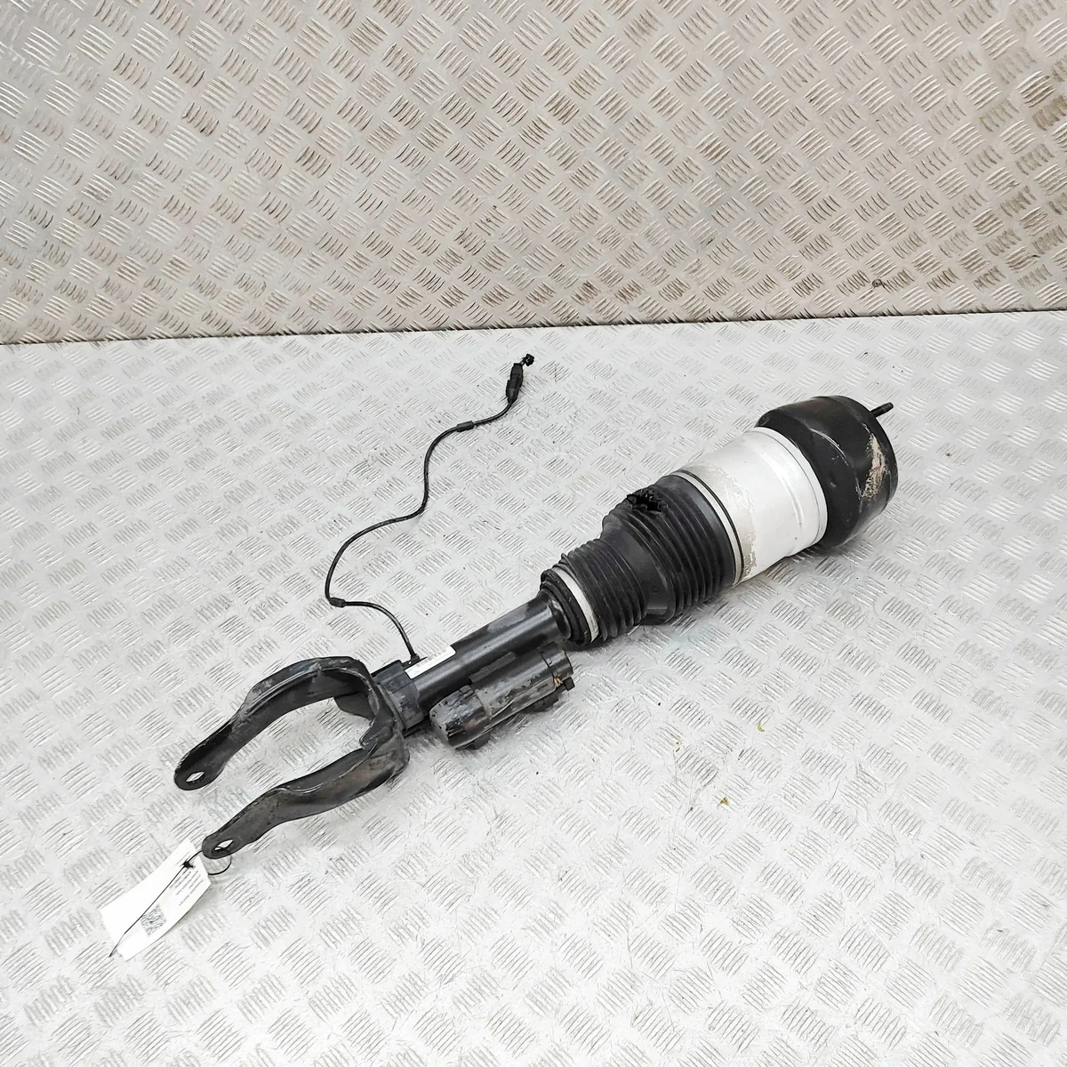 Luftfederbein vorne links Mercedes-Benz A1663234900 image 3