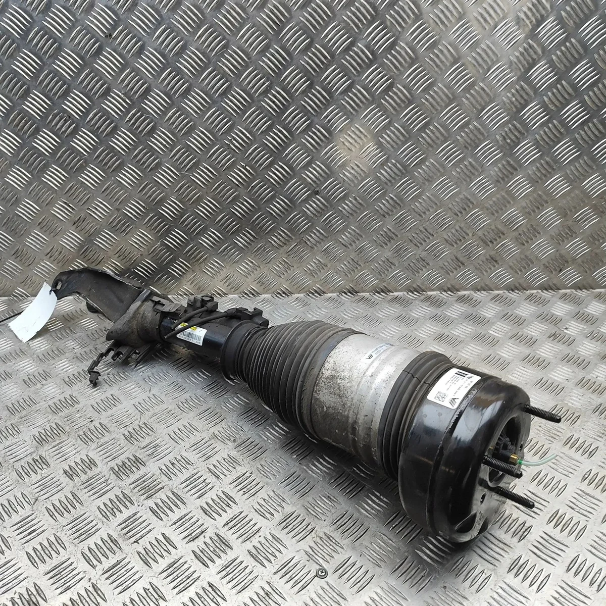 Mercedes GLE W167 Luftfederbein vorne links A1673203113 image 3