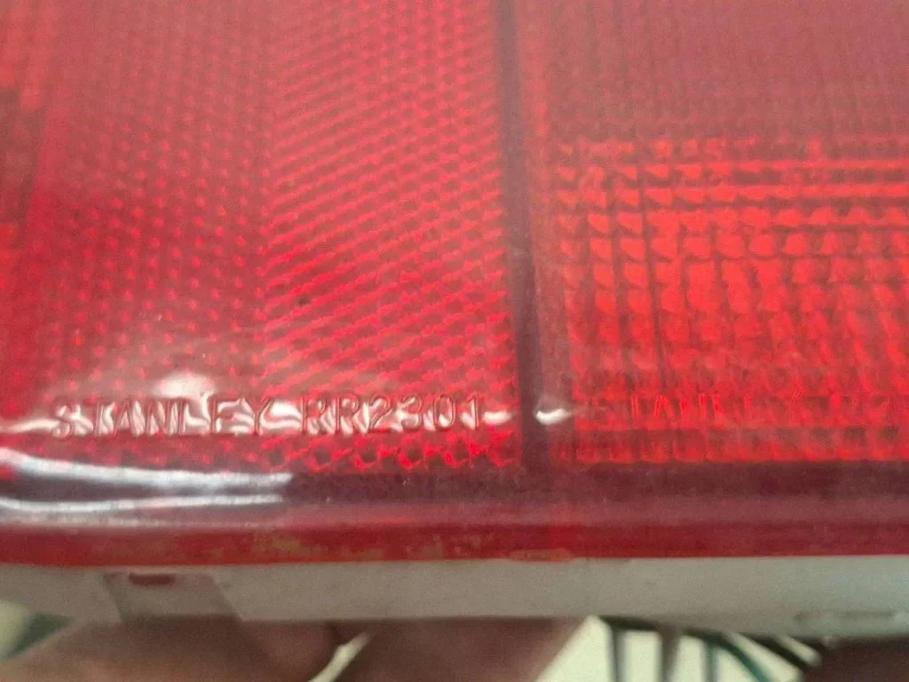 Luz antiniebla Suzuki Grand Vitara I Izquierda image 3