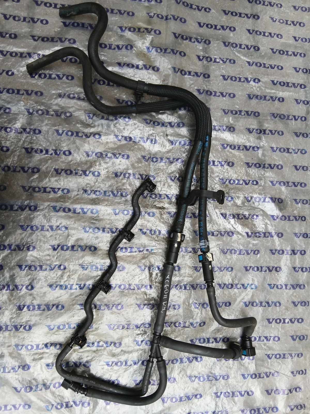 Durites retour carburant Volvo XC60 II 31376349