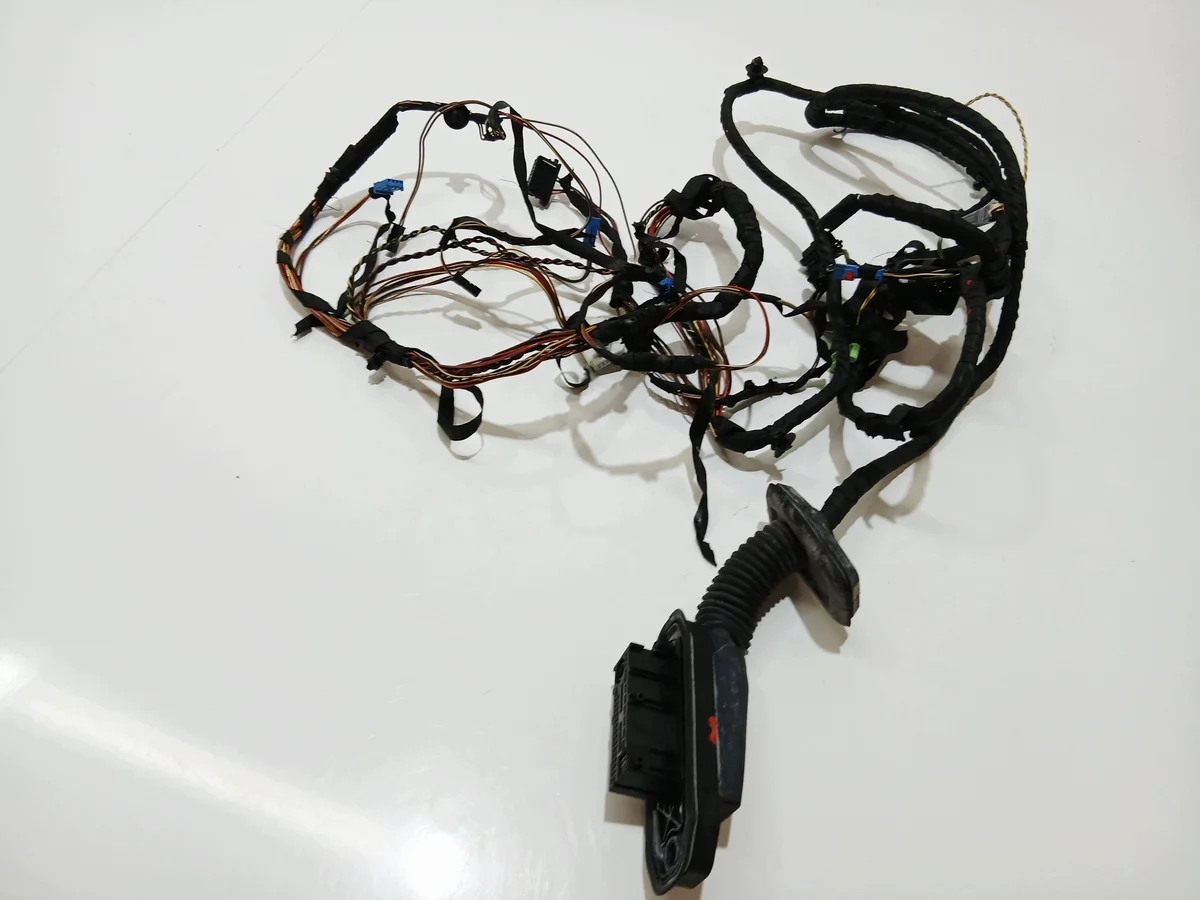 Dörrkablage vänster fram BMW F10 F11