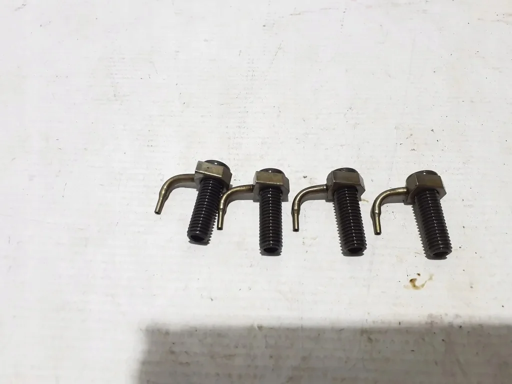 Oil Injector Nozzle Audi 06L103154G