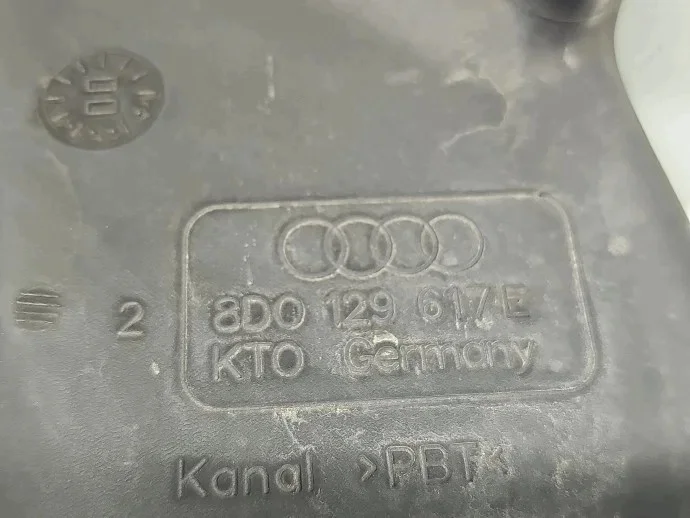 Durite admission air VW Passat B5 8D0129617E image 5