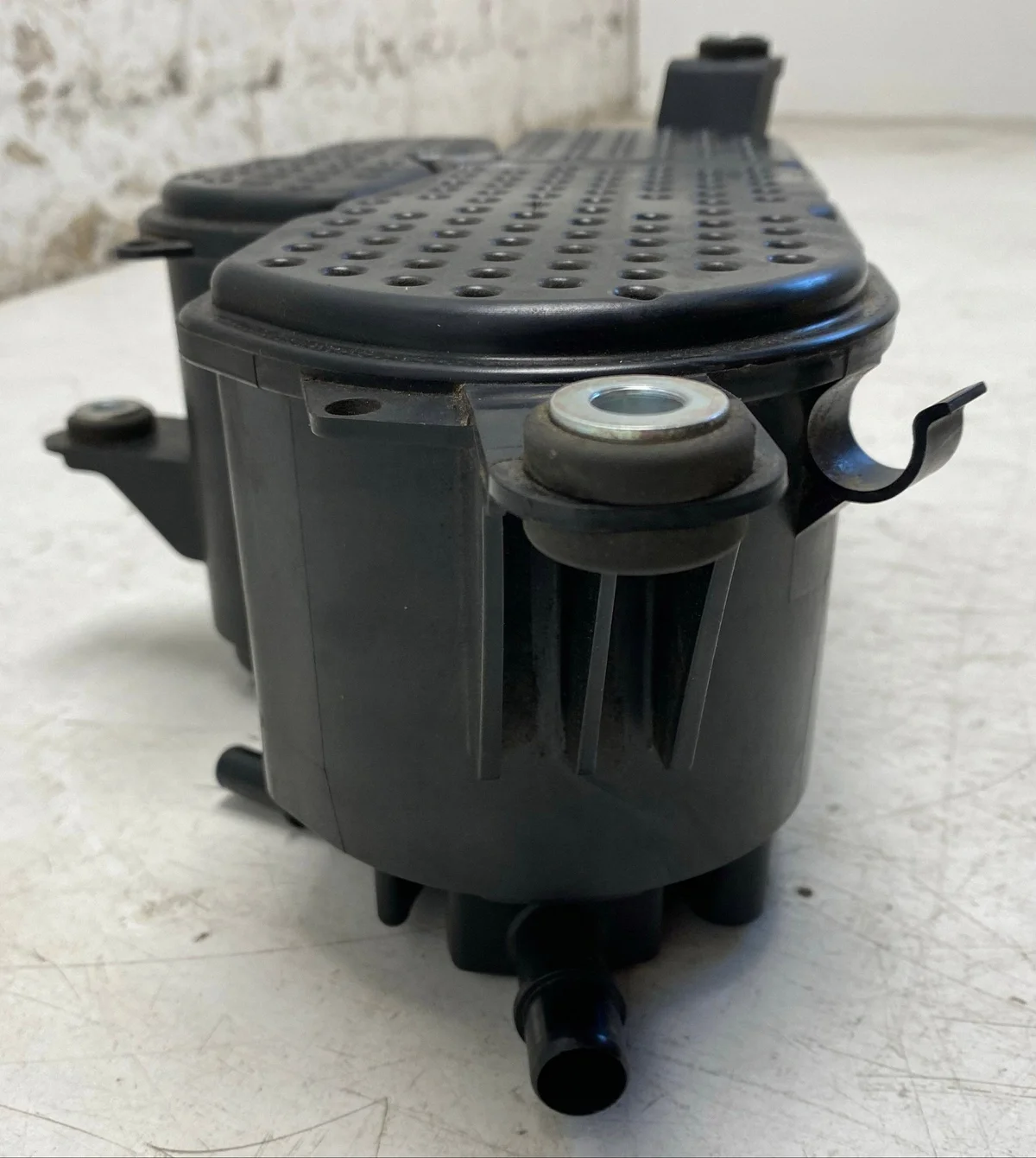 Audi A6 C7 4G 2011 Aktivkohlefilter image 6