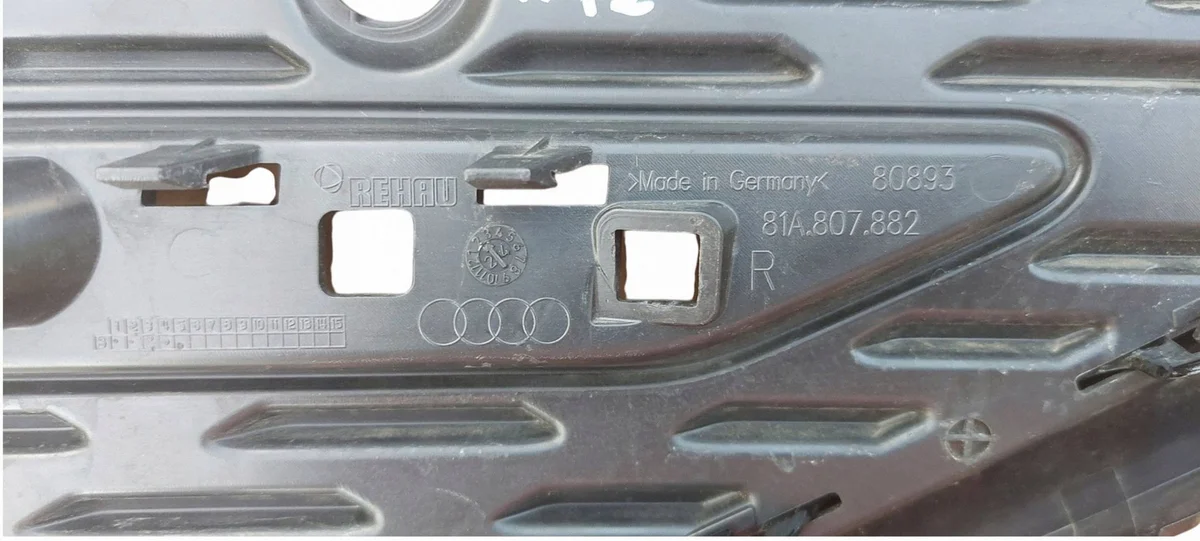 Rejilla parachoques Audi Q2 81A807882 thumbnail 4