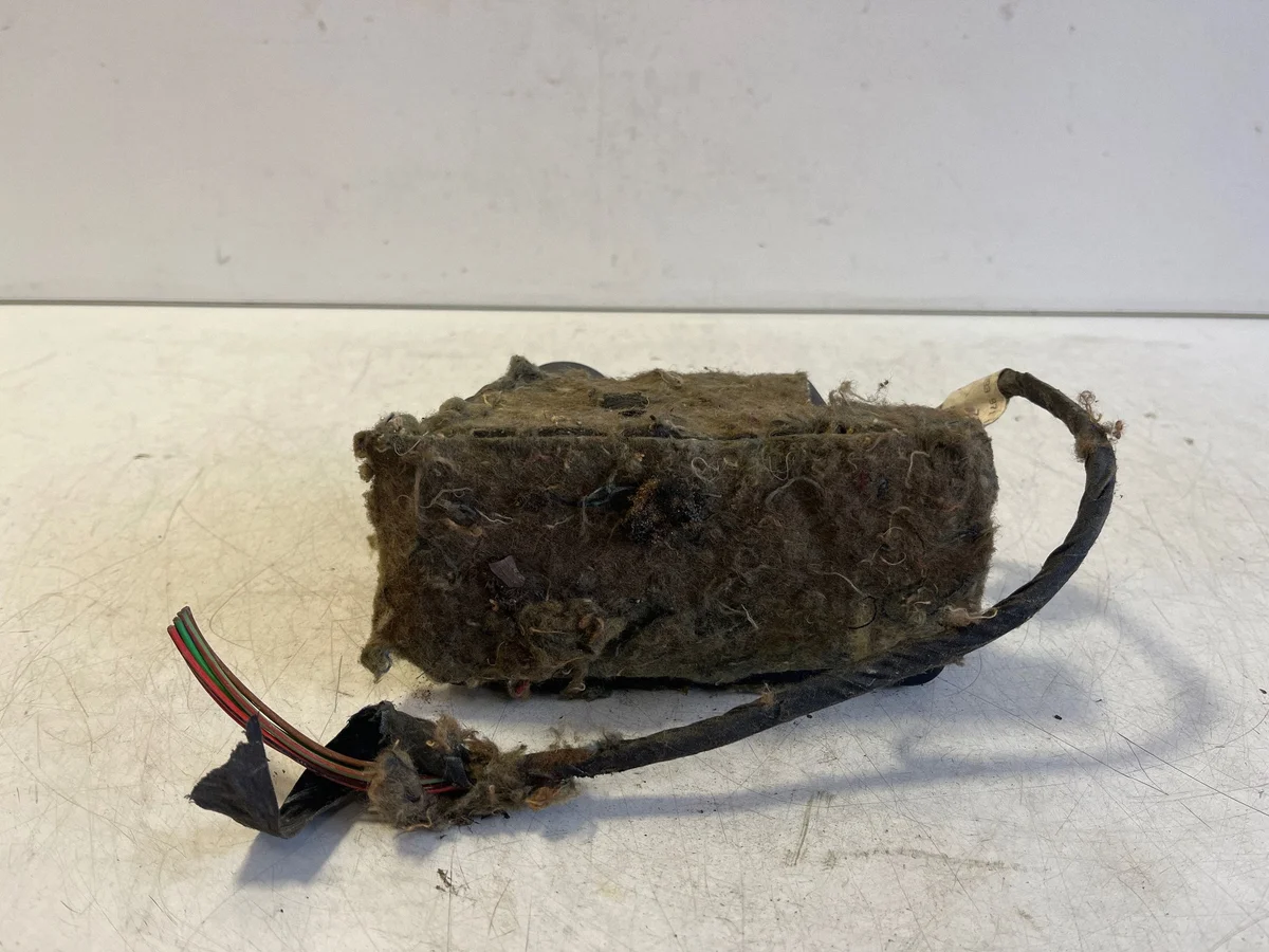 Centralås pump Audi 80 90 B3 443862257D thumbnail 3