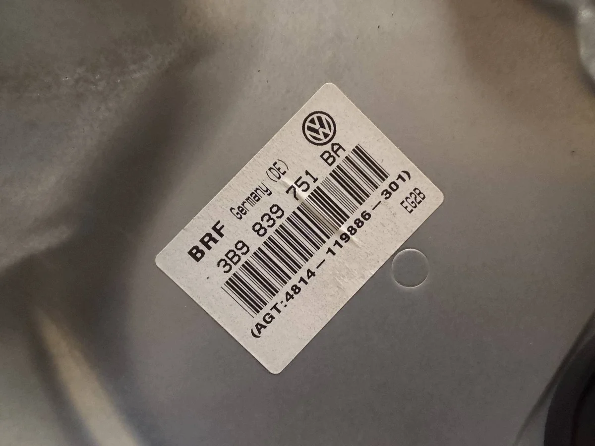 Fensterheber manuell hinten links VW Passat B5.5 3B9839751BA image 3