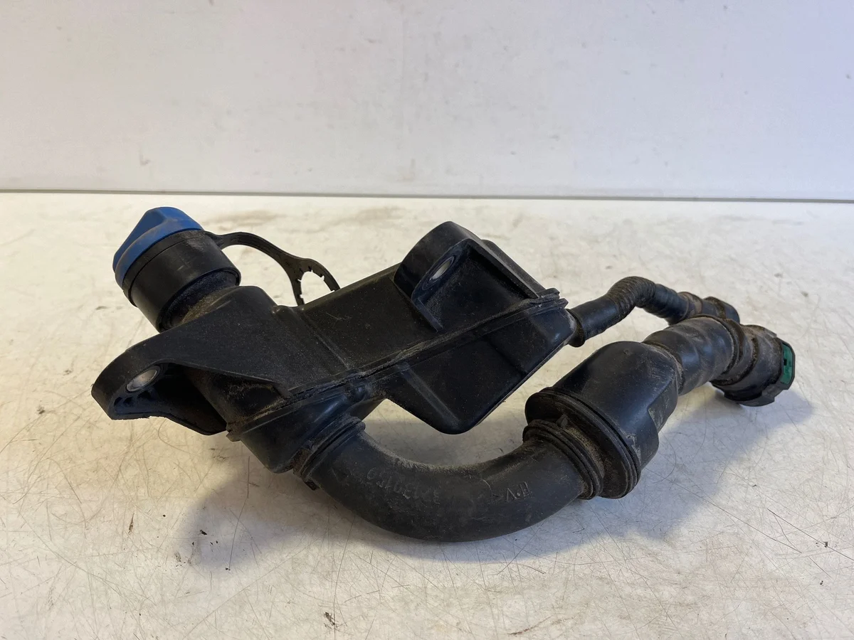 Réservoir AdBlue Volvo V60 32139159 image 3