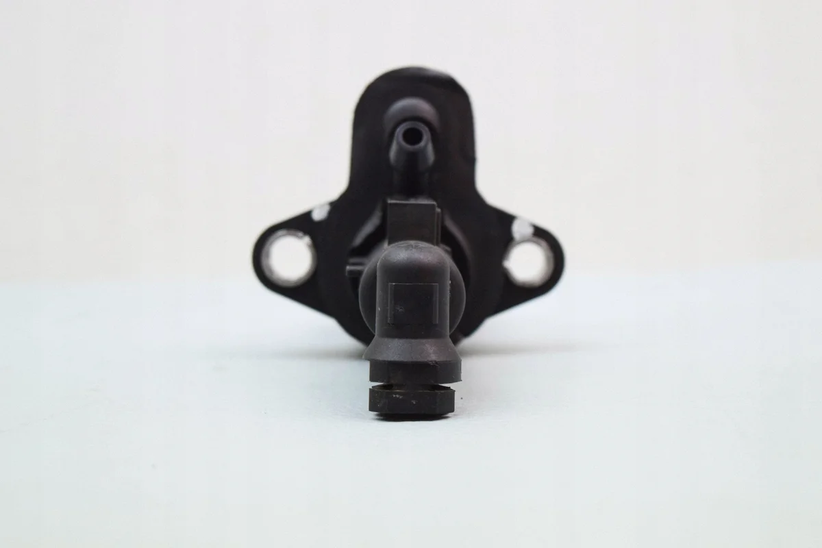 Pompette d'embrayage Skoda 6R0721388D image 3
