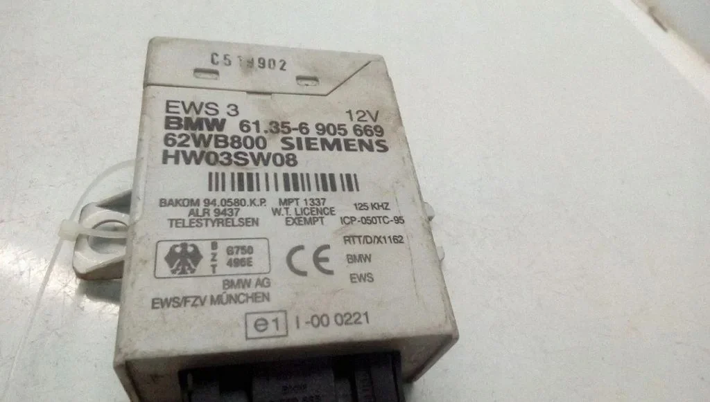 BMW 3 (E46) Immobilizer 61356905669 image 4