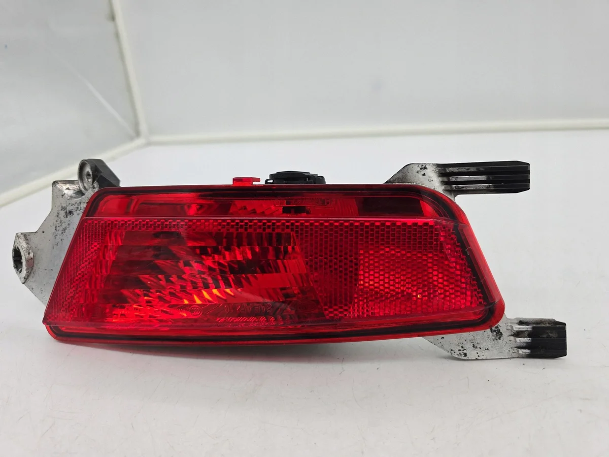 Range Rover Sport Nebelscheinwerfer BJ32-15K273 image 3