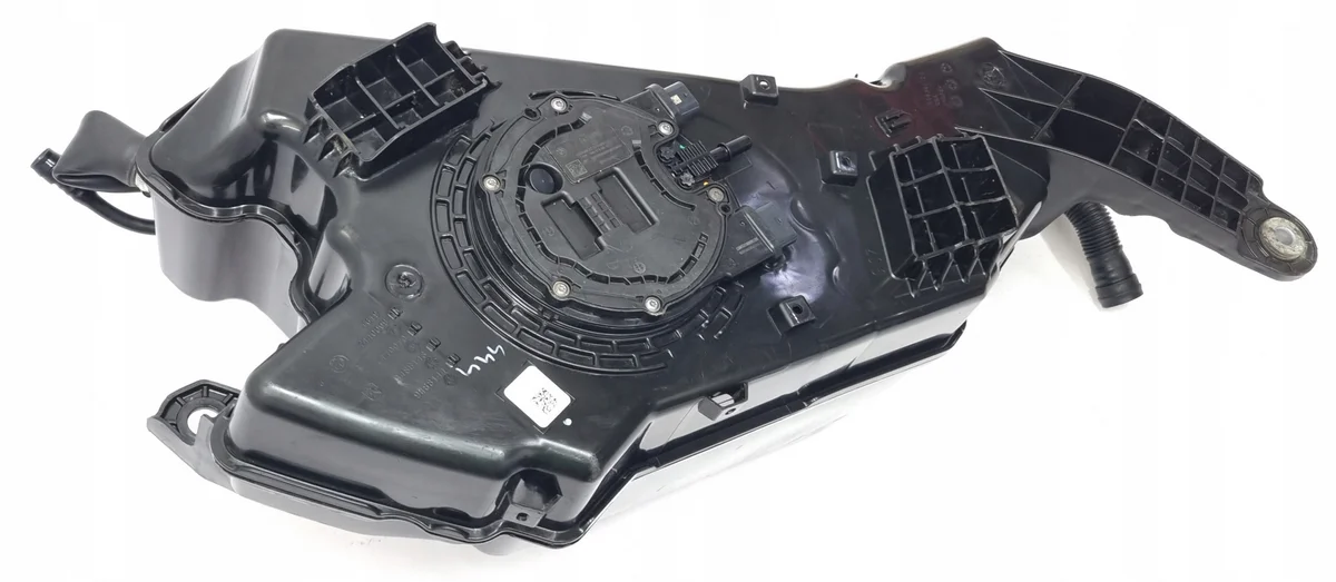 BMW G05 X5 AdBlue Tank 7440009 image 9