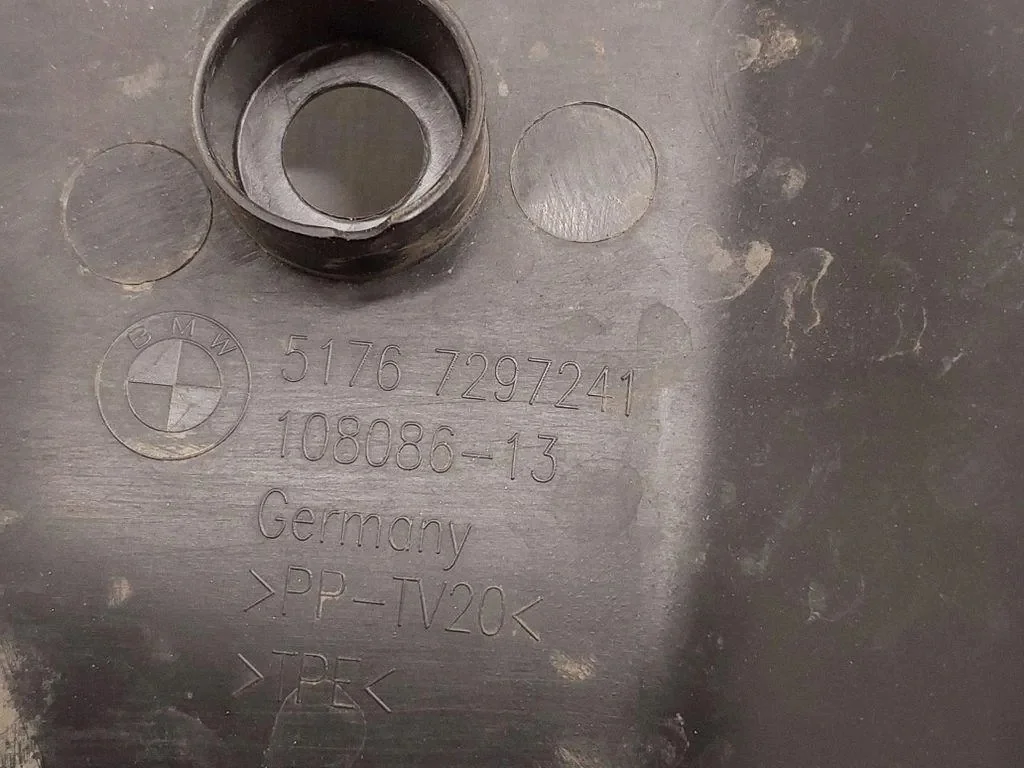 Mini Cooper F56 Endstück Kotflügel 7297241 image 3
