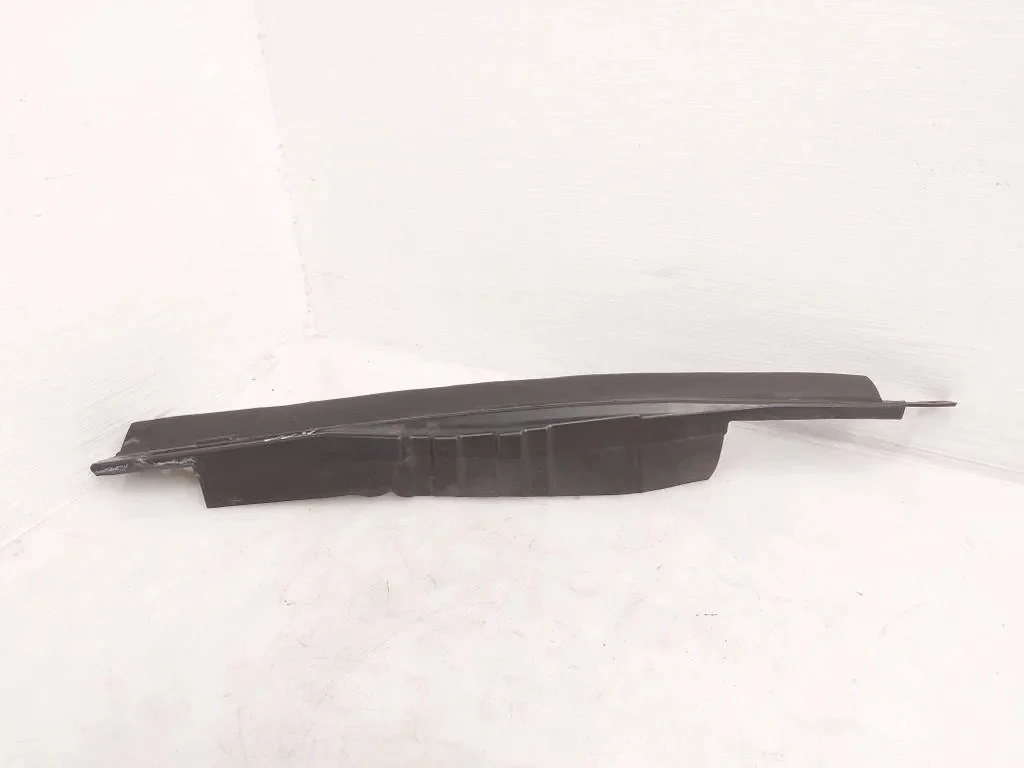 Lokasuojan pääty Ford Mondeo V DS73A02079A