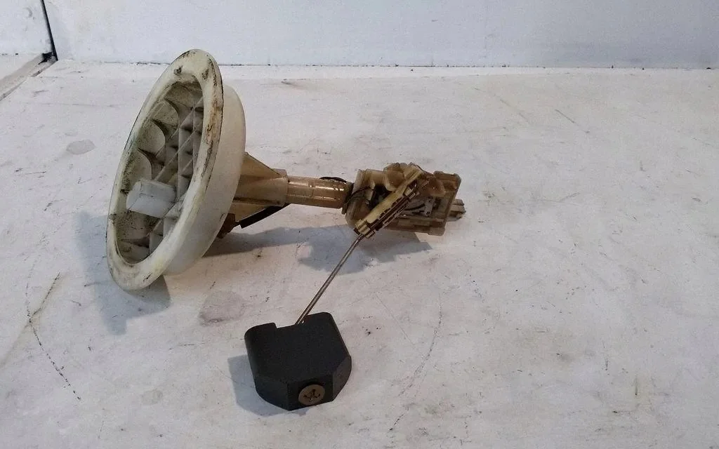 Sensor Nivel Combustible Audi A6 C5 Allroad 4B0201317R image 5