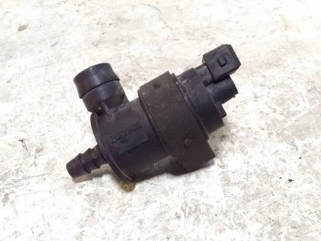 Volvo S60 II Elektromagnetventil 8653909 image 3