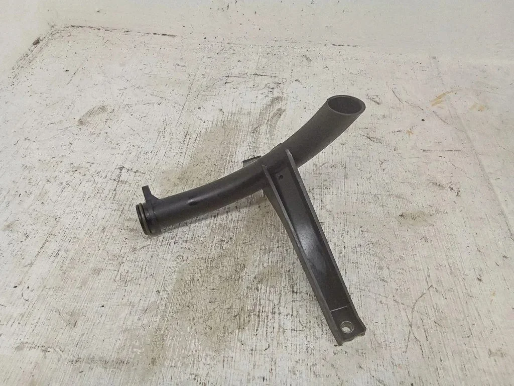 Tubo do filtro de óleo Mercedes-Benz C W204 A6421800751