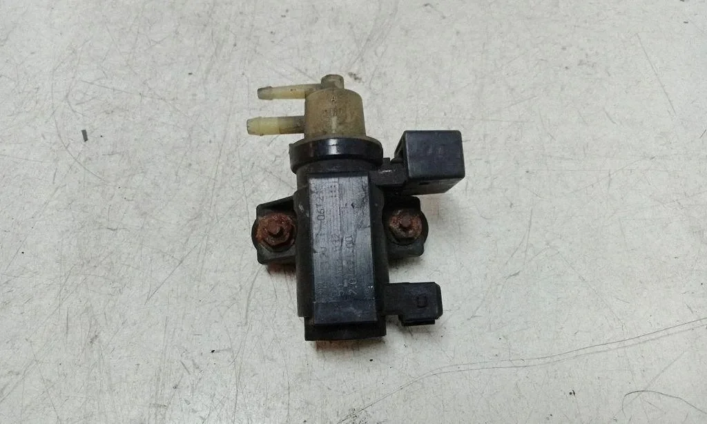 SAAB 9-5 Elektromagnetventil 55563532 image 2