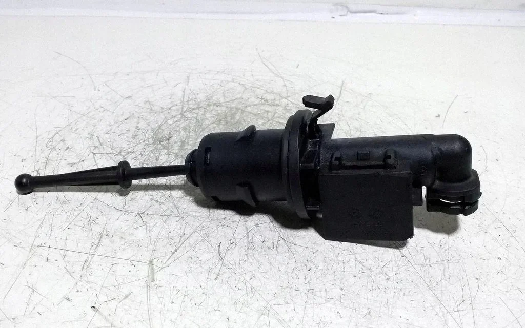 VW Golf Plus Clutch Master Cylinder 1K0721388F