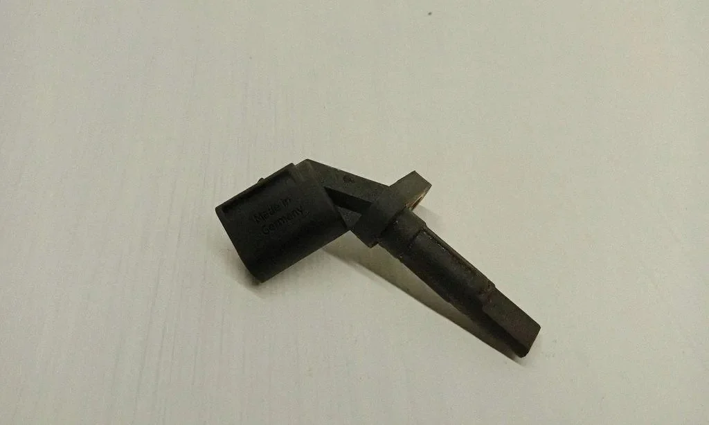 ABS Sensor hinten rechts Audi A6 Allroad 34948279