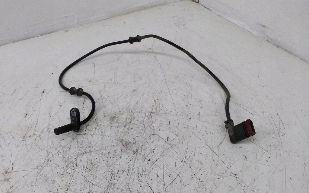 ABS Sensor Rear Left Mercedes-Benz E W212 A2125402111