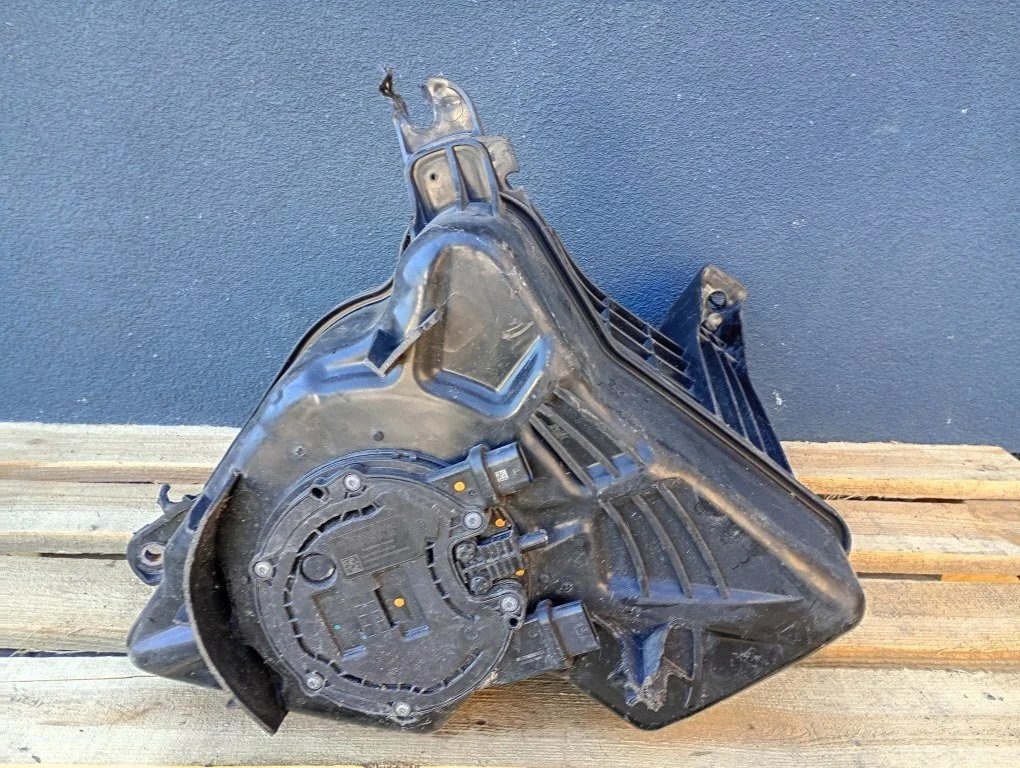AdBlue Behälter Pumpe Mercedes Sprinter W907 W910 A0994713600 image 4