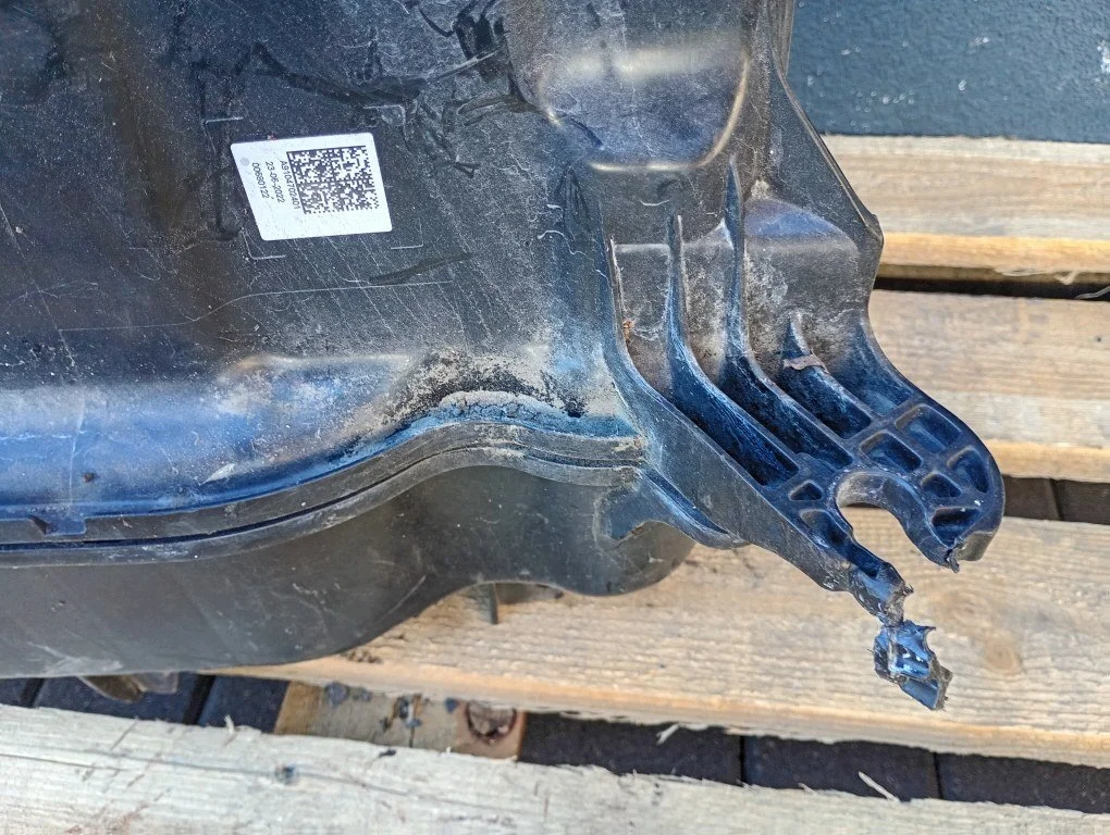 AdBlue Behälter Pumpe Mercedes Sprinter W907 W910 A0994713600 image 8