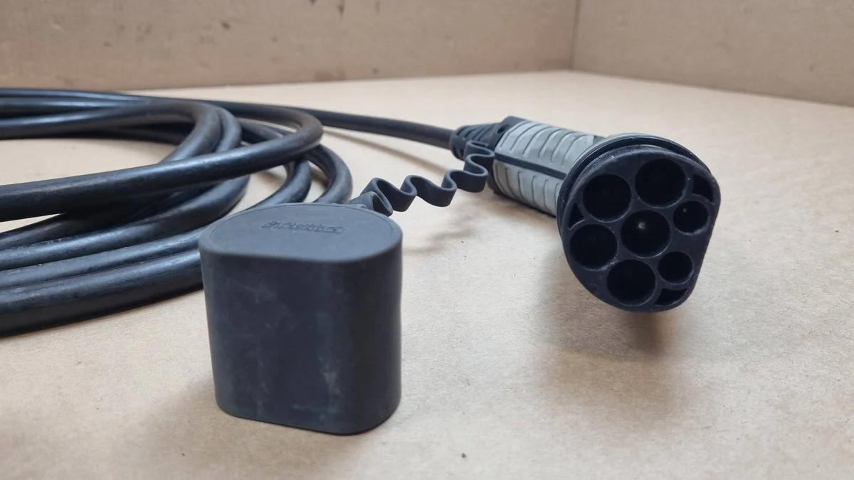 Hyundai Kona EVT2G3PC Ladekabel gebraucht thumbnail 5