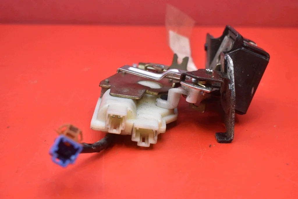 Honda Civic 7 Kofferbakslot Sluiting thumbnail 6