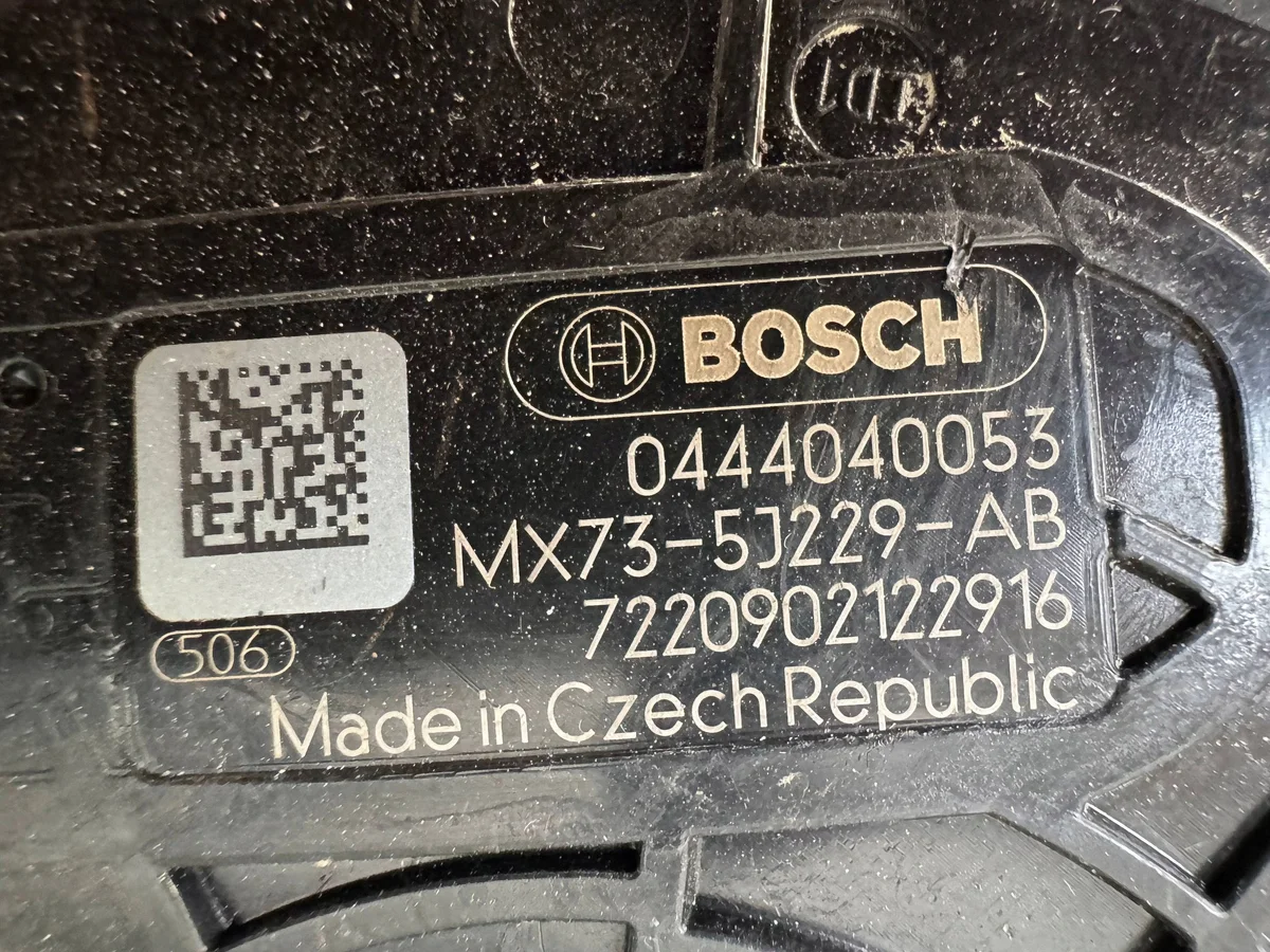 Jaguar E-Pace X540 AdBlue Tank MX735J229AB image 3