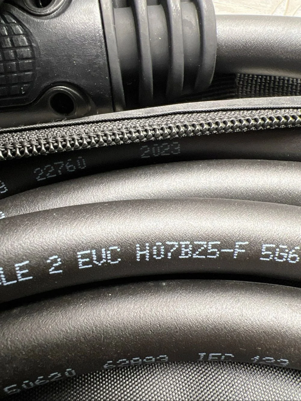 Hyundai Kona II Laddningskabel H07B25F image 6