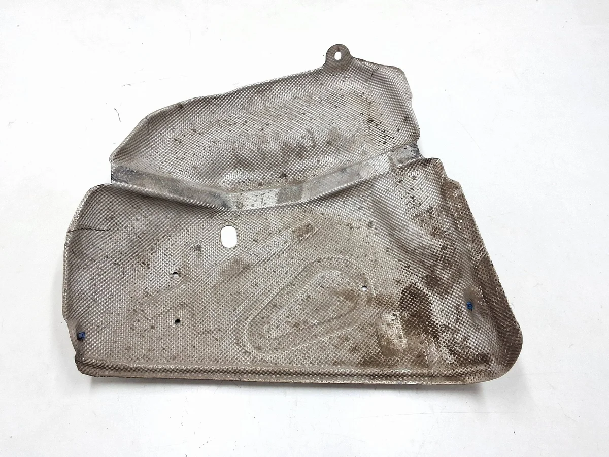 Opel Insignia 13276028 Cubierta Tanque Combustible