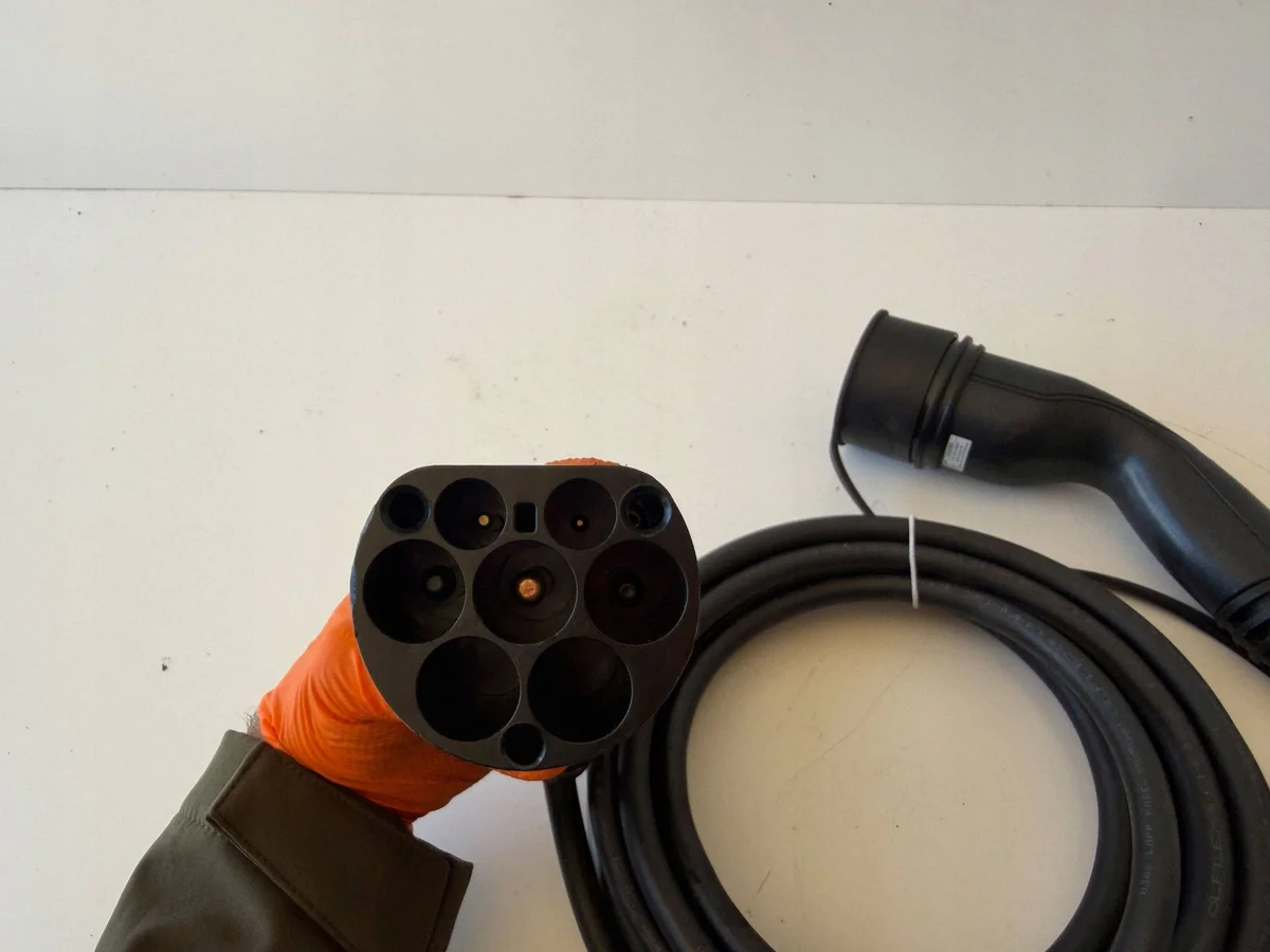 Cable Cargador Land Rover J9D310C790BB image 3