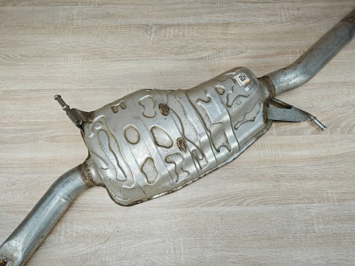 Tubo de escape central Audi A4 B9 A5 F5 image 3