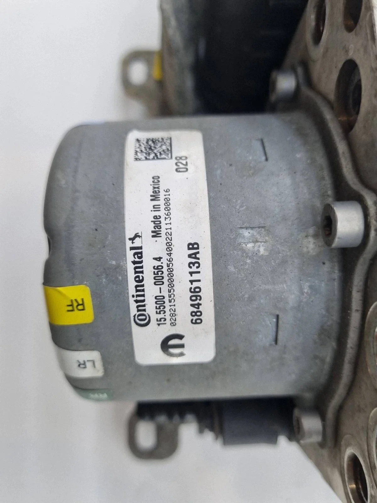 Luftfederkompressor hinten Ram 1500 DT 68496113AB image 9