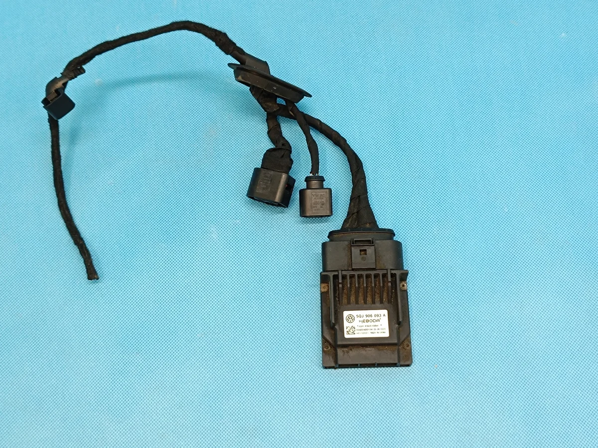 Unidade de Comando Bomba Audi Q3 F3 5QJ906093A