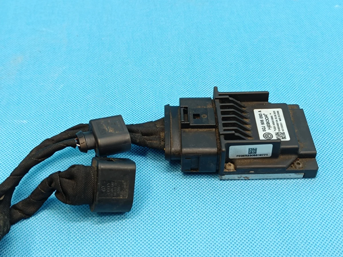 Steuergerät Pumpe Audi Q3 F3 2.0 TFSI 5QJ906093A image 6