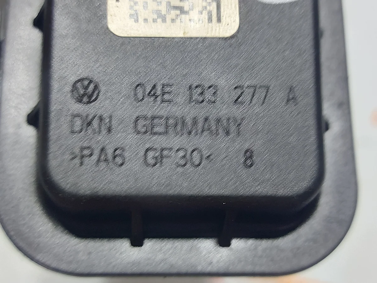 Válvula Sensor Combustível Audi A3 8V 04E133277A image 5