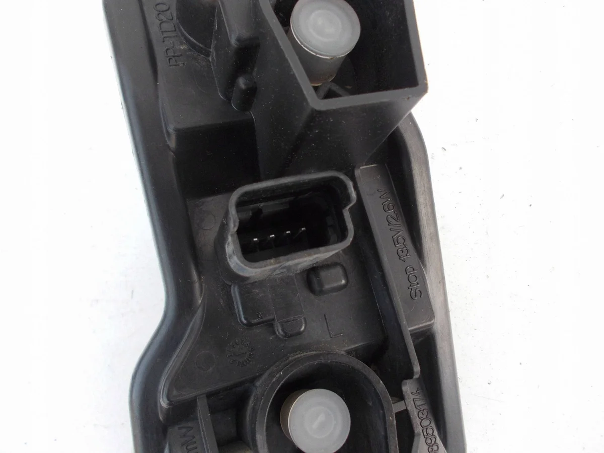 Nissan Qashqai Rücklicht Einsatz 89503174 image 4