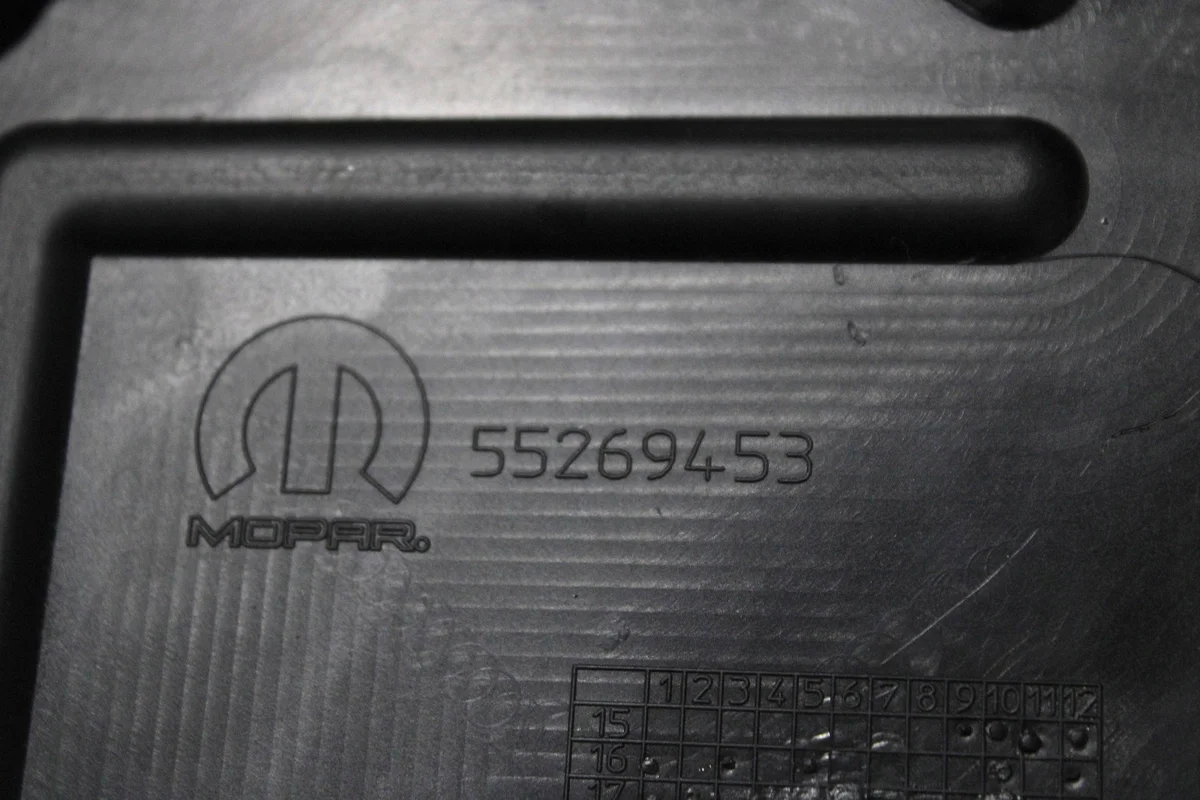 Boîtier de distribution Jeep Cherokee 55269453 image 9