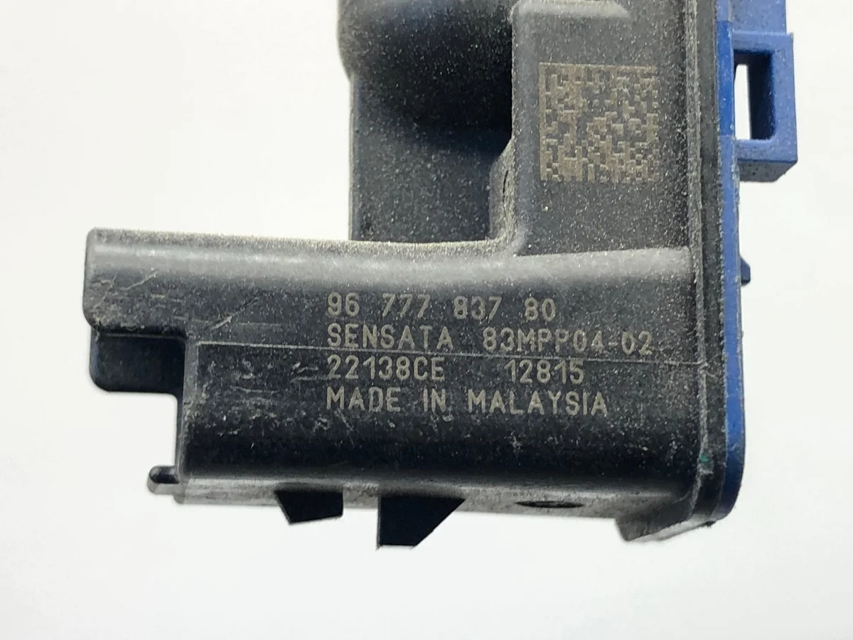Tuyau de dépression Citroën C4 Picasso II 1.5 BlueHDi 9677783780