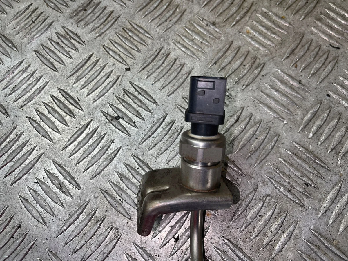 Sensor de Pressão de Gases de Escape Porsche Cayenne 2118F image 3