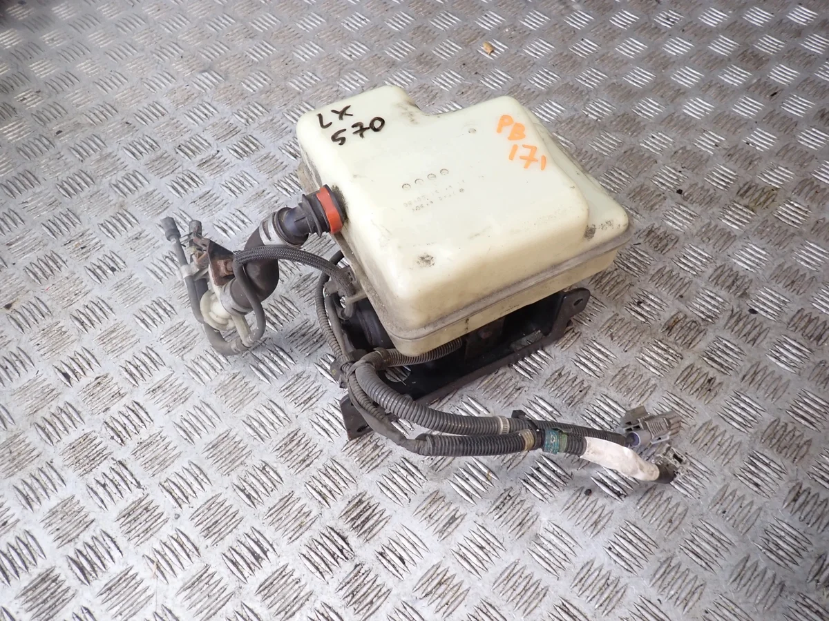 Hydraulische pomp AHC Toyota Land Cruiser 200 48910-60033