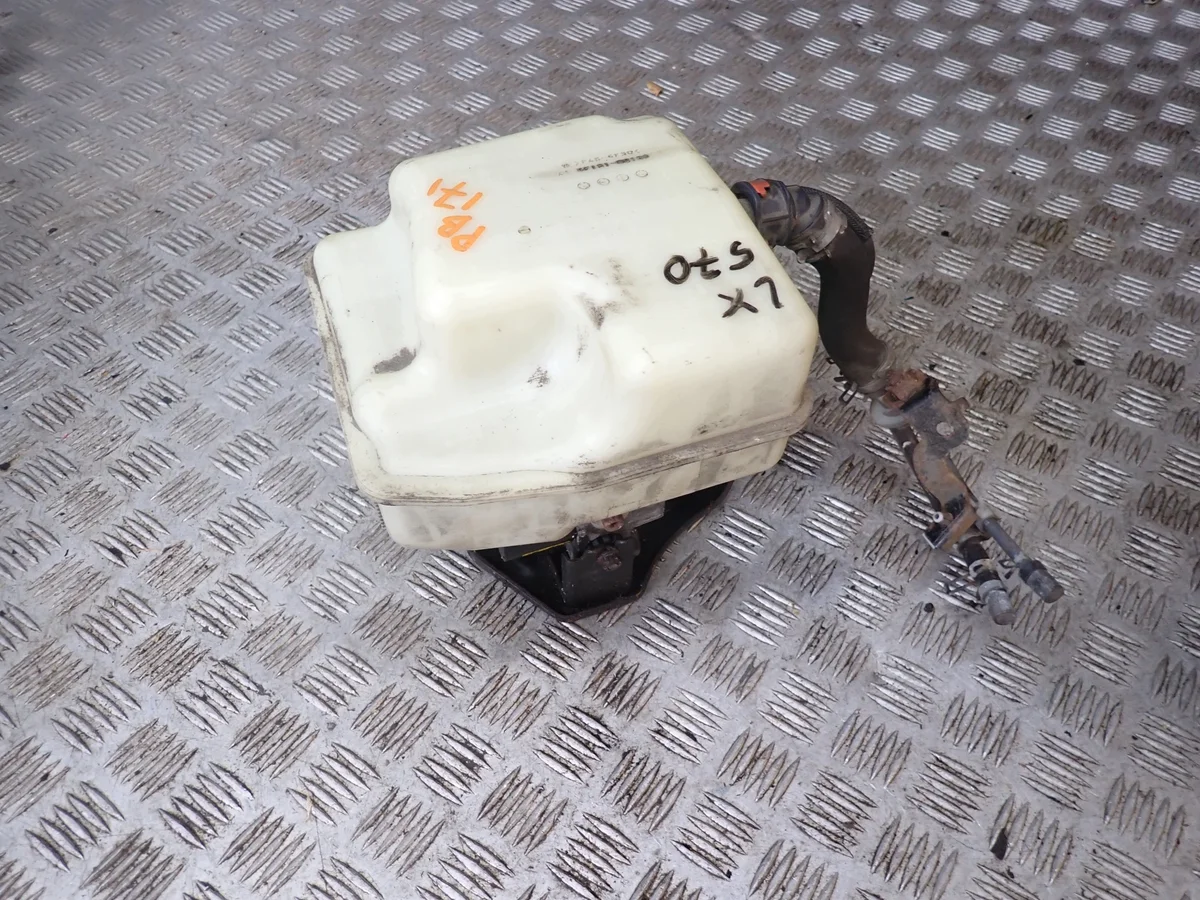 AHC Fahrwerkspumpe Toyota Land Cruiser 200 48910-60033