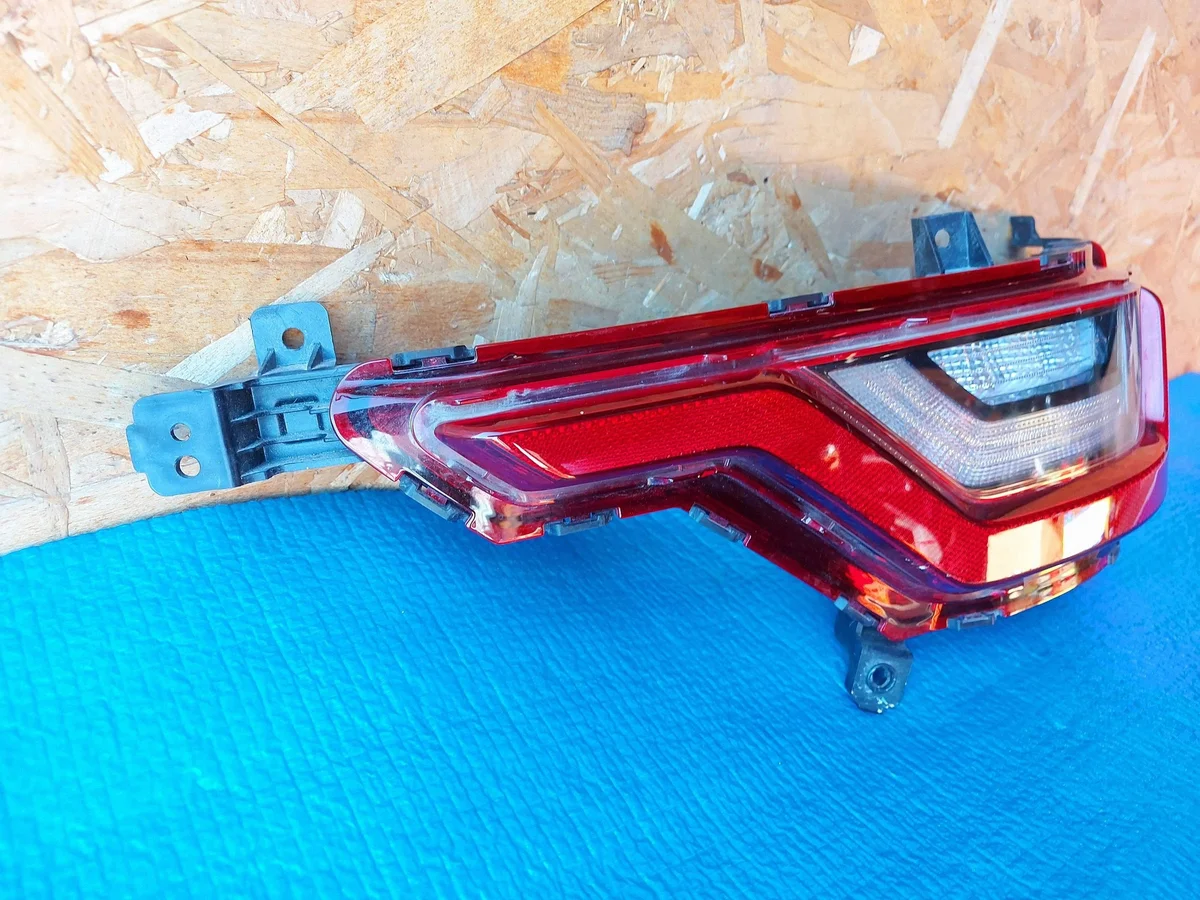 Kia Niro II Rear Bumper Lamp Right 9406AT100